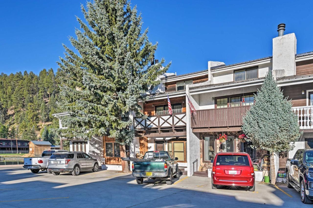 Red River Townhome With Balcony And Mtn Views! Exterior foto