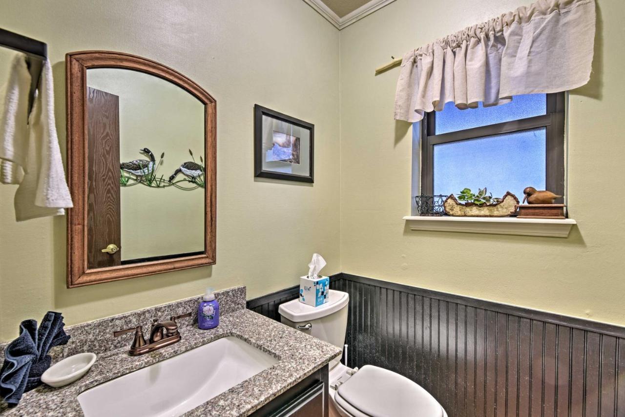 Red River Townhome With Balcony And Mtn Views! Exterior foto