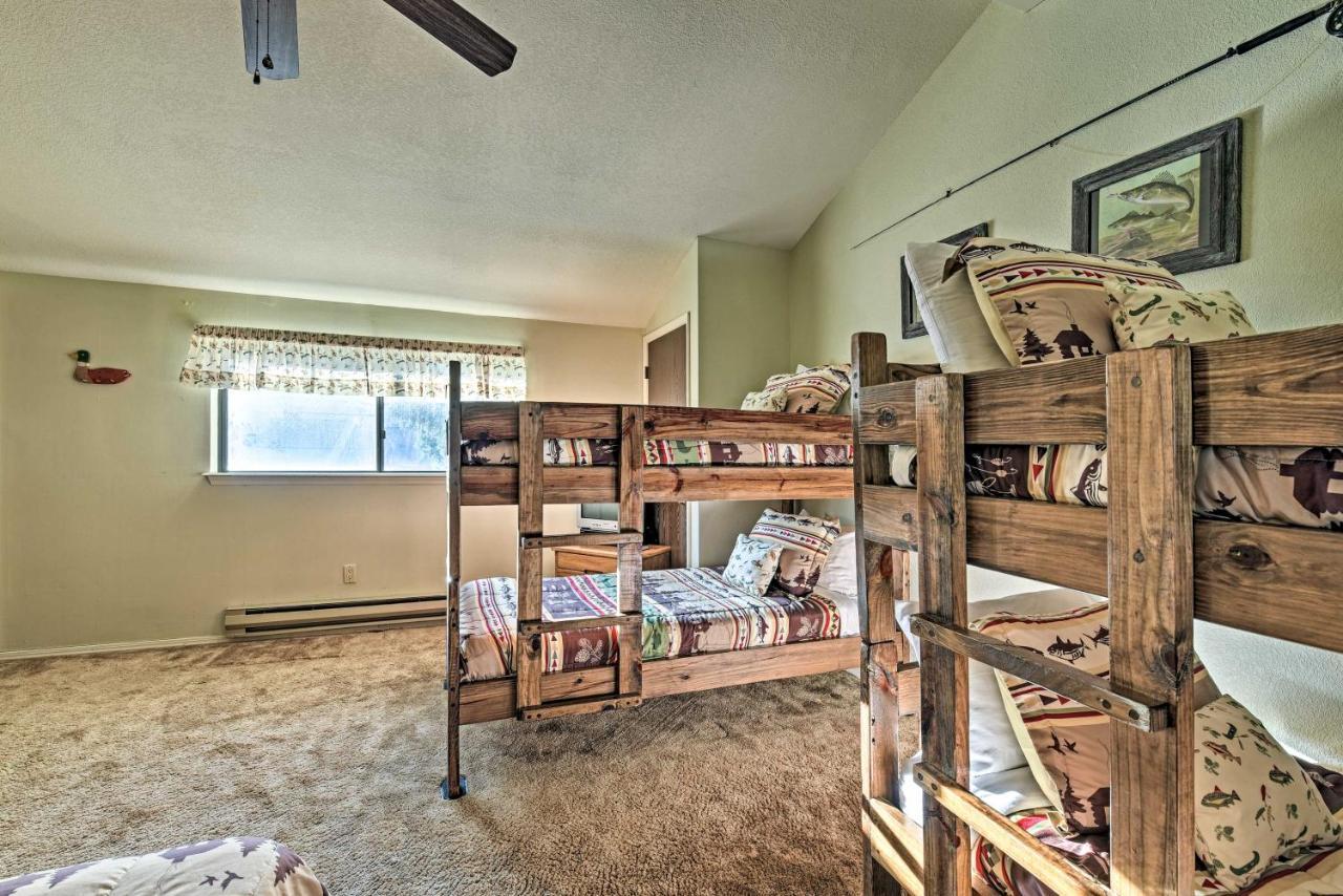 Red River Townhome With Balcony And Mtn Views! Exterior foto